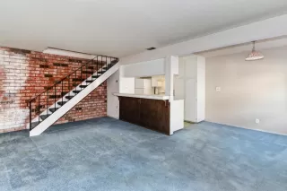 Photo #3: 221103440 Listing 