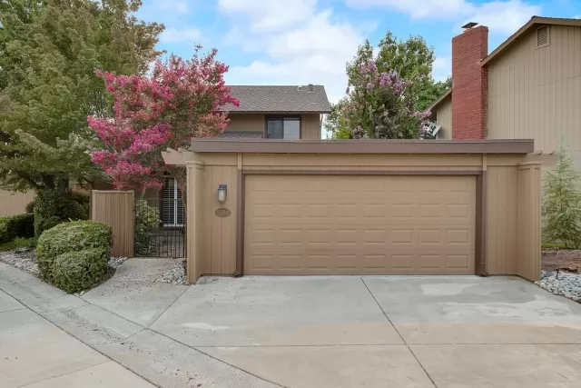 MLS: 221103443 Condo For Sale