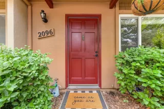 Photo #1: 221103571 Listing 