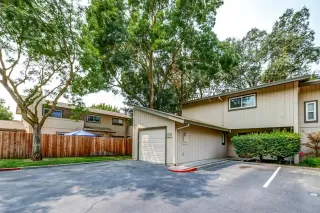 Photo #2: 221103800 Listing 
