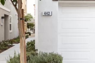 Photo #3: 221103838 Listing