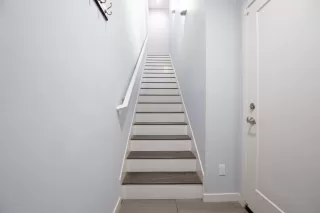 Photo #5: 221103838 Listing