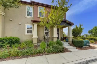 Photo #2: 221104070 Listing 