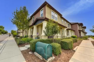 Photo #3: 221104070 Listing 