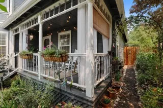 Photo #2: 221104649 Listing 