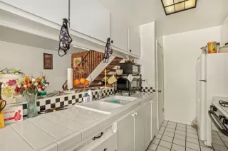 Photo #4: 221104837 Listing