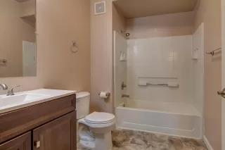 Photo #6: 221105209 Listing 