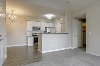 Photo #3: 221105913 Listing 