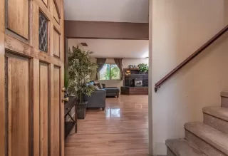 Photo #2: 221106257 Listing