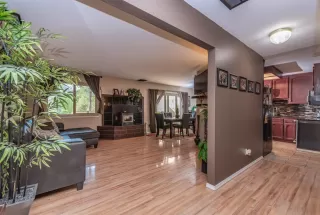 Photo #3: 221106257 Listing