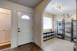 Photo #5: 221106458 Listing 