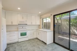 Photo #3: 221106641 Listing 