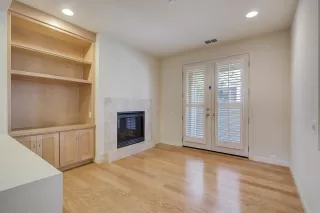 Photo #5: 221106768 Listing