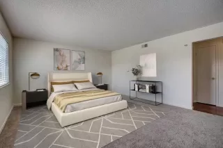 Photo #2: 221106930 Listing