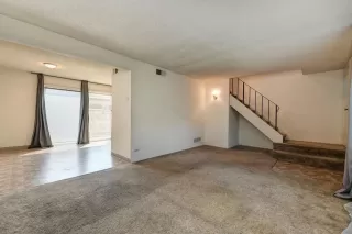 Photo #6: 221107026 Listing