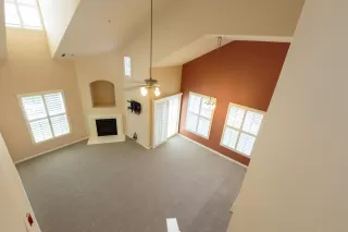 Photo #4: 221107325 Listing