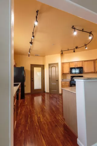 Photo #6: 221107325 Listing