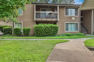 Photo #1: 221107366 Listing 