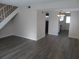 Photo #2: 221107937 Listing