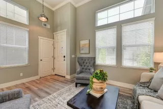 Photo #3: 221108405 Listing