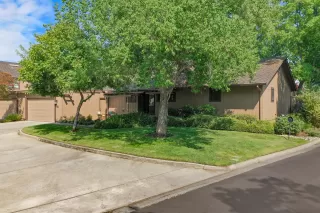 Photo #1: 221108557 Listing 