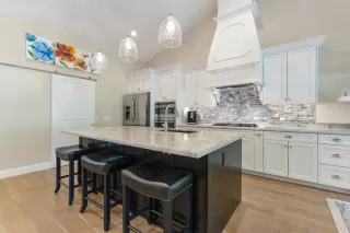Photo #3: 221108557 Listing 