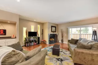 Photo #2: 221109135 Listing 