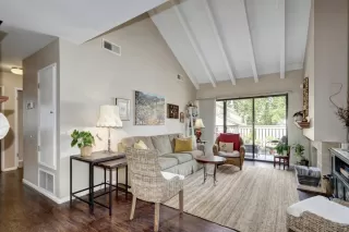Photo #2: 221109166 Listing 