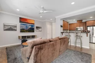 Photo #4: 221109772 Listing 