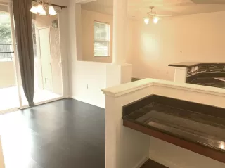 Photo #5: 221110229 Listing 