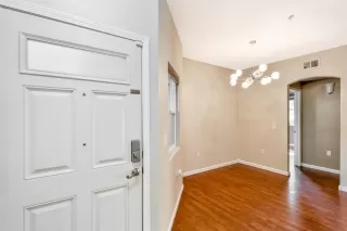 Photo #4: 221110616 Listing