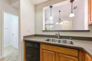 Photo #6: 221111069 Listing 