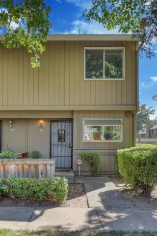 Photo #3: 221111129 Listing