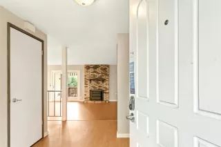 Photo #5: 221111254 Listing