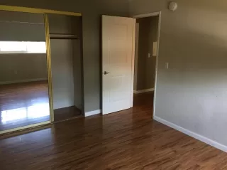 Photo #2: 221111294 Listing 