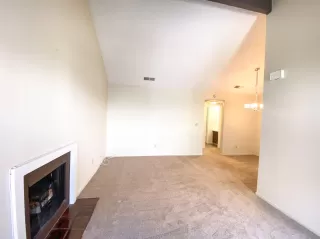 Photo #1: 221111305 Listing 