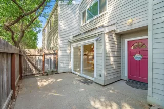 Photo #4: 221111725 Listing 