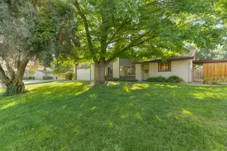Photo #1: 221111990 Listing
