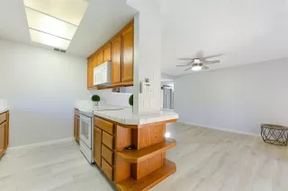 Photo #6: 221111990 Listing