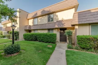 Photo #3: 221112232 Listing