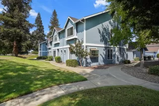 Photo #1: 221112280 Listing 