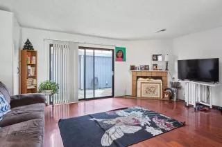 Photo #5: 221112280 Listing 