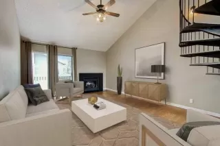 Photo #1: 221112873 Listing