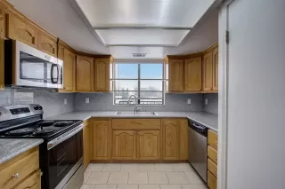 Photo #3: 221112873 Listing