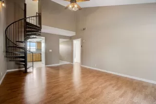 Photo #4: 221112873 Listing