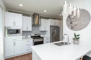 Photo #2: 221113756 Listing