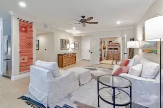 Photo #4: 221113776 Listing