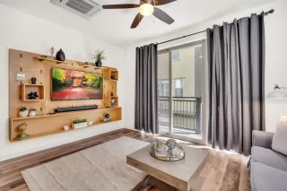 Photo #3: 221114036 Listing