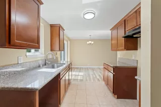 Photo #3: 221114098 Listing