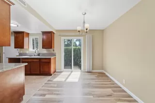 Photo #6: 221114098 Listing